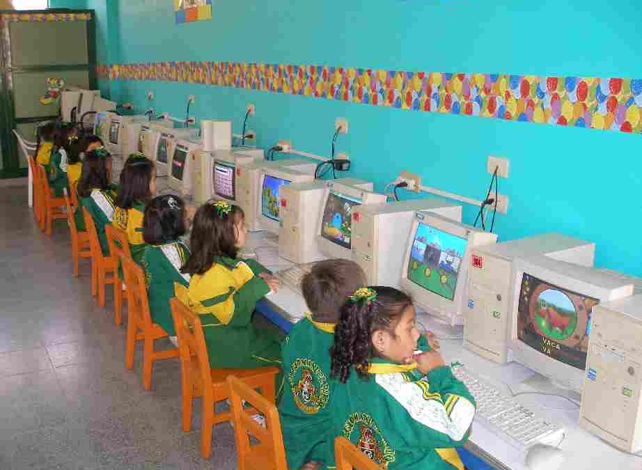 El nuevo desafío de educar a la generación del “click”. Ultramodernidad y educación.